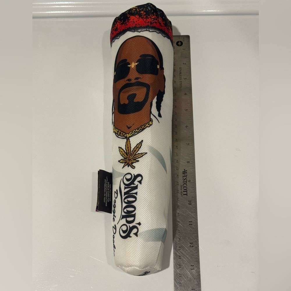 Snoop Dogg Dog Toy Snoops Doggie Doobie NEW